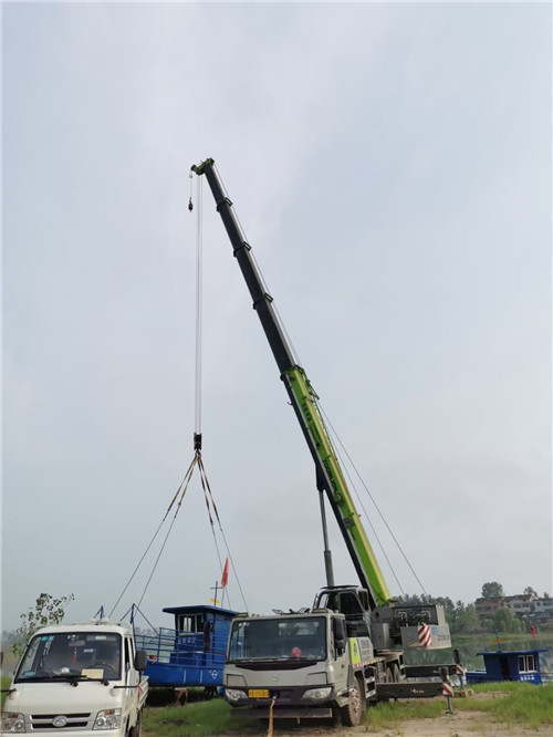 大连市桥梁建设吊装案例